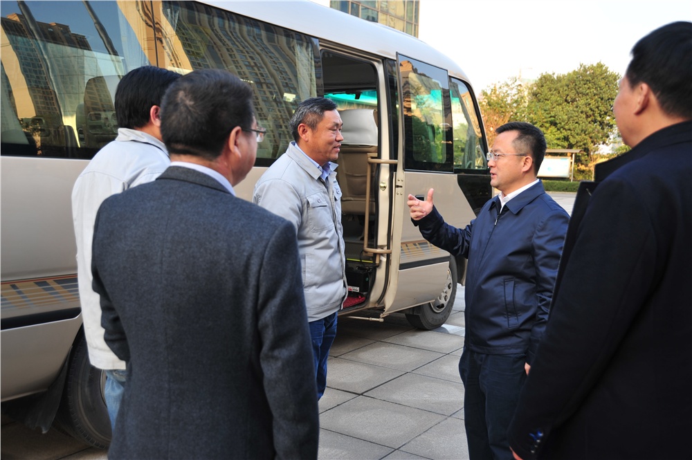 男阳茎进女阳道视频大全