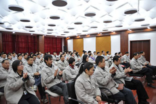 男阳茎进女阳道视频大全