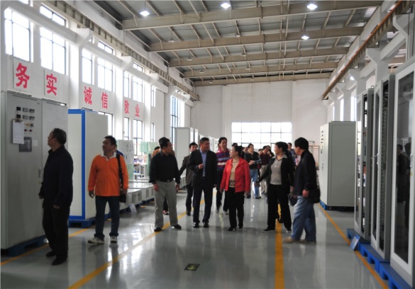 男阳茎进女阳道视频大全