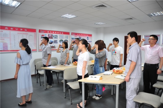 男阳茎进女阳道视频大全