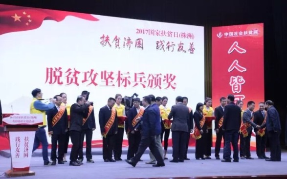 男阳茎进女阳道视频大全