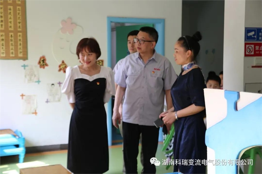 男阳茎进女阳道视频大全