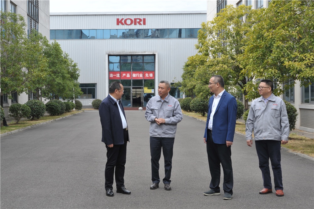 男阳茎进女阳道视频大全