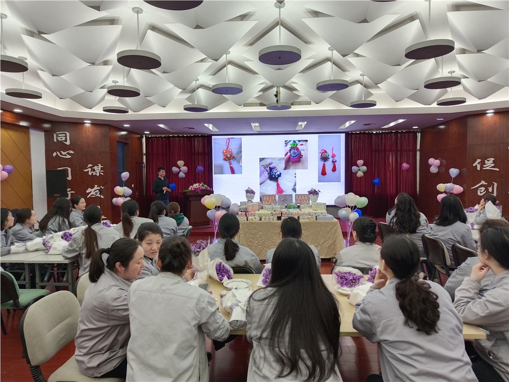 男阳茎进女阳道视频大全