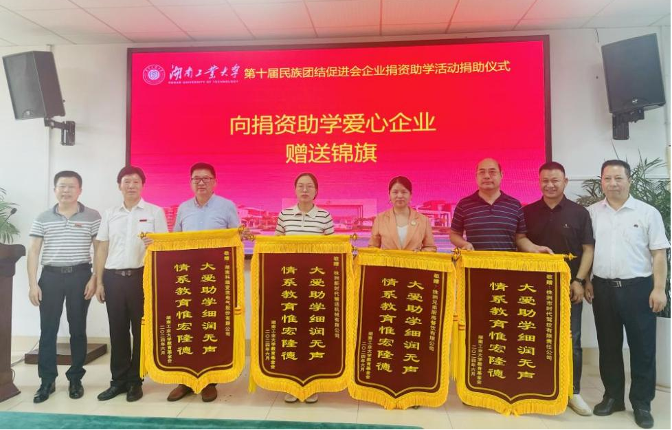 男阳茎进女阳道视频大全