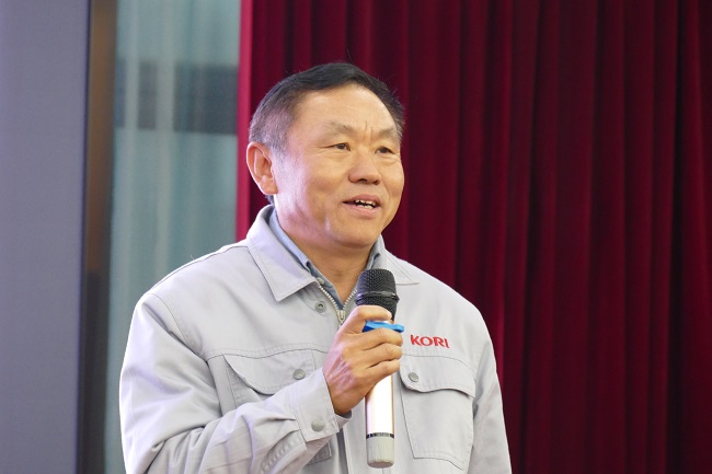 花漾科瑞・悦己同行 —— 公司开展三八妇女节花艺主题活动